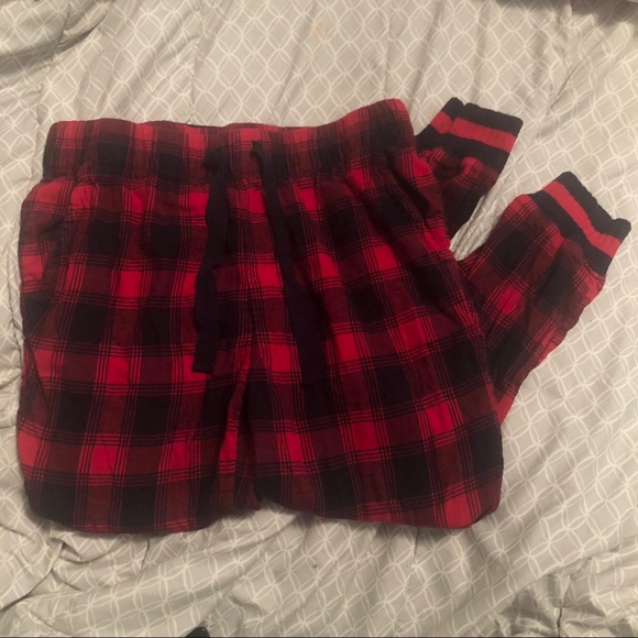 American Eagle Flannel Joggers Online 